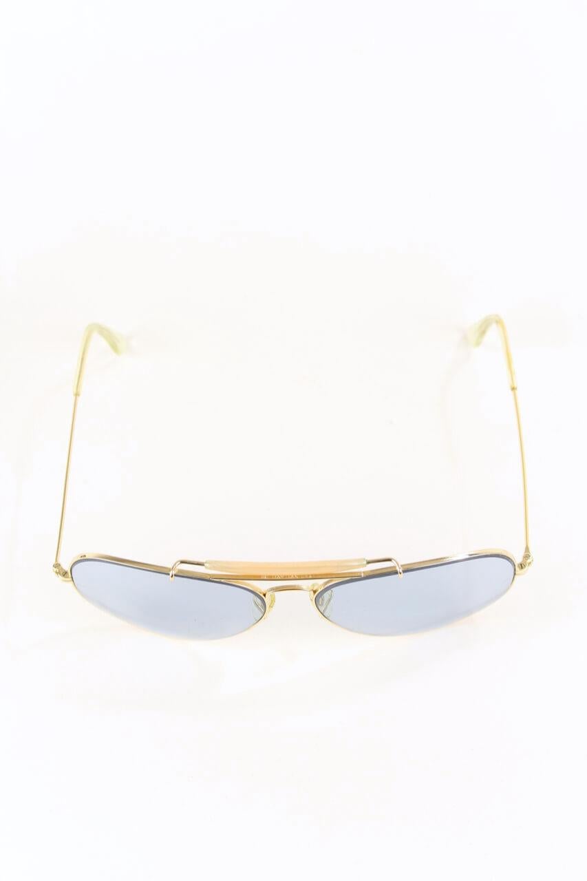 Ray-Ban by B&L Large Gold Outdoorsman Aviator 62–14 Blue Lenses & Case, 1980s In Excellent Condition In Munich, DE