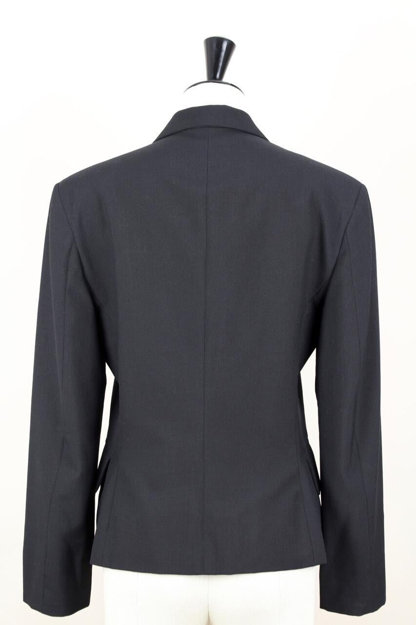 1990s Moschino Cheap & Chic Black & Ivory Light Wool Bow Decorated Blazer In Excellent Condition For Sale In Munich, DE