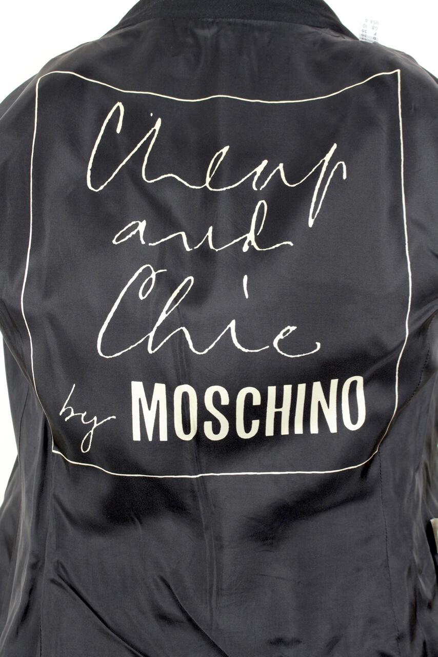 1990s Moschino Cheap & Chic Black & Ivory Light Wool Bow Decorated Blazer For Sale 5