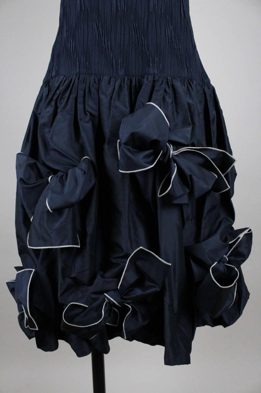 Women's Louis Féraud Navy Silk Cocktail Dress With Bubble Skirt And Bow Detailing, 1980s For Sale