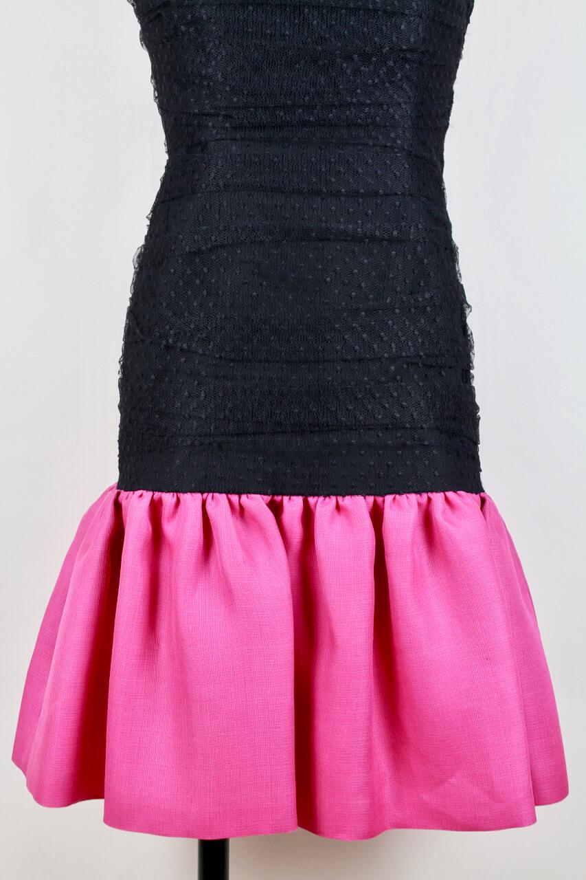 Spring/Summer 1987 Yves Saint Laurent Runway Black and Pink Strapless Dress In Excellent Condition In Munich, DE