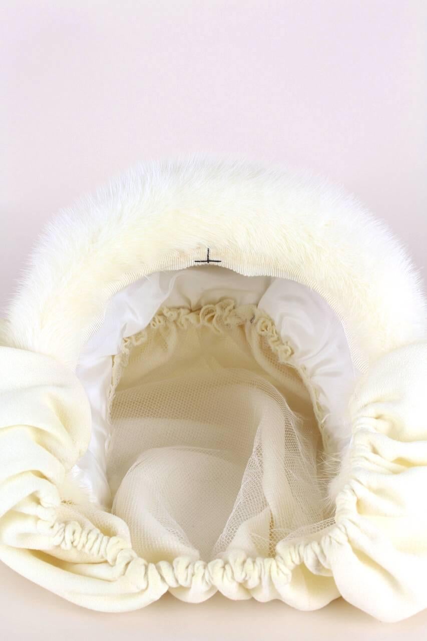 Custom-Made 1950s Ivory Bonnet-Style Hat With Mink Fur Trim 2