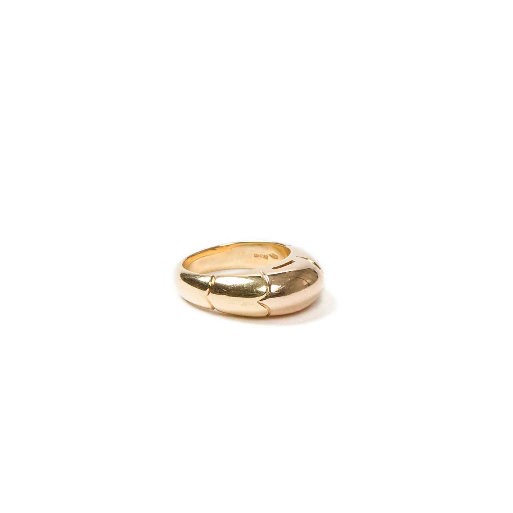 Tronchetto Ring in 750 yellow and pink gold. Hallmarks inside the ring 