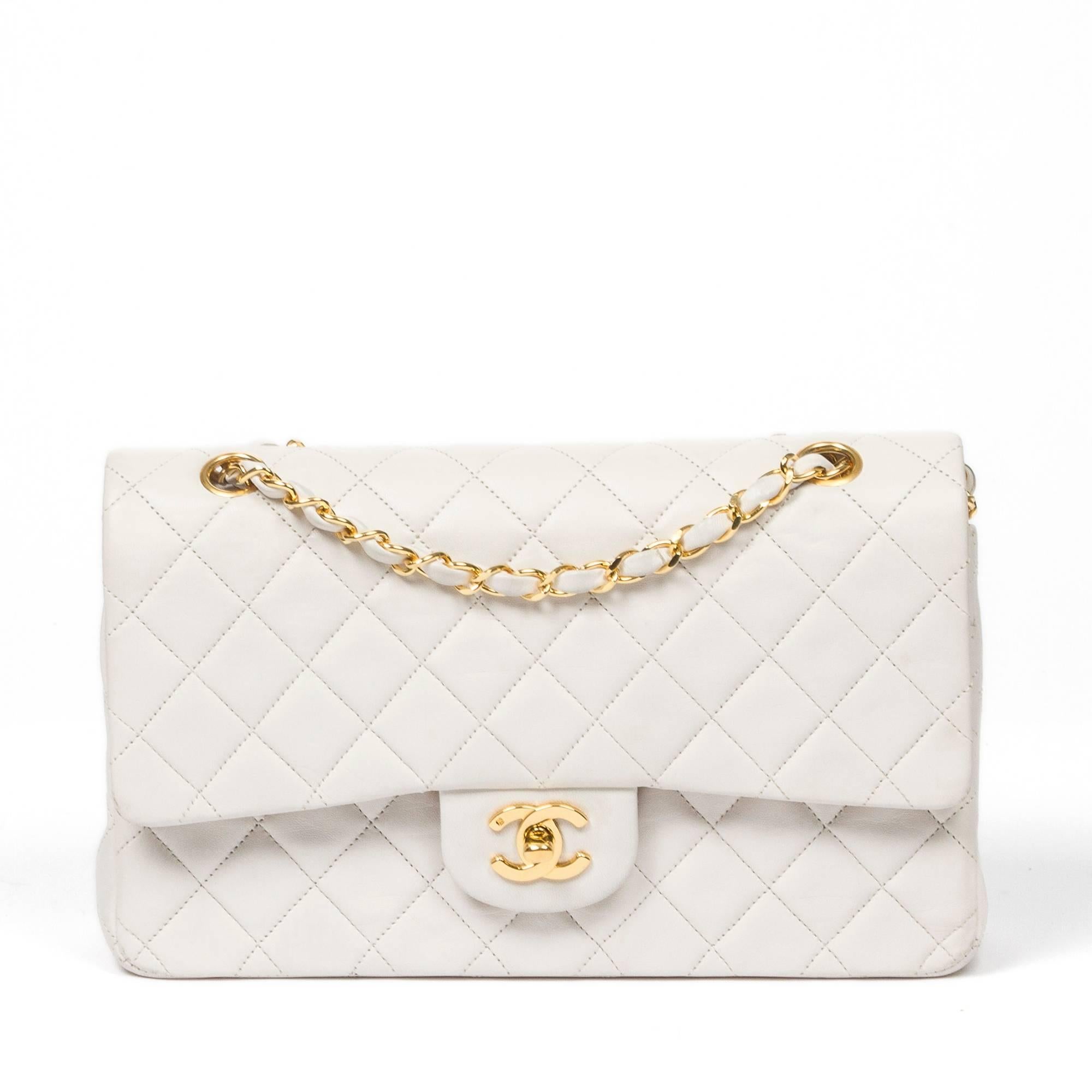 Chanel Classic Double Flap 26 White Quilted Leather 3