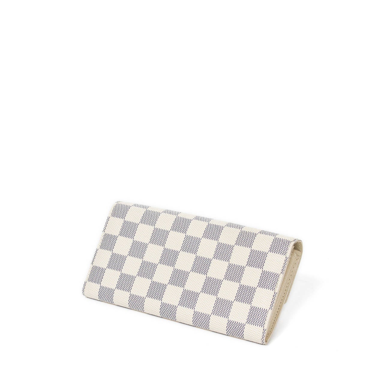 Sarah in damier azur canvas with golden brass snap button. Cream color leather interior with 2 compartments, one slip pocket, one zip compartment and 10 credit card slots. This wallet has intials 