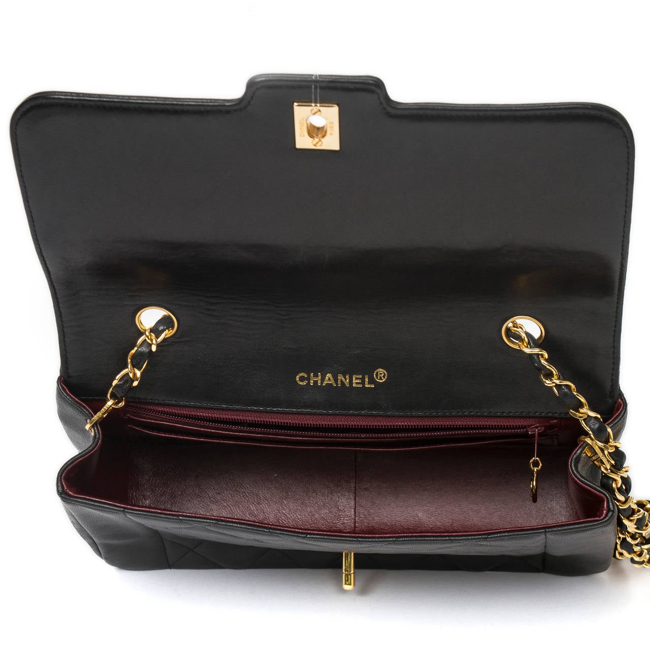 Chanel Vintage 25cm Single Flap Black For Sale 2