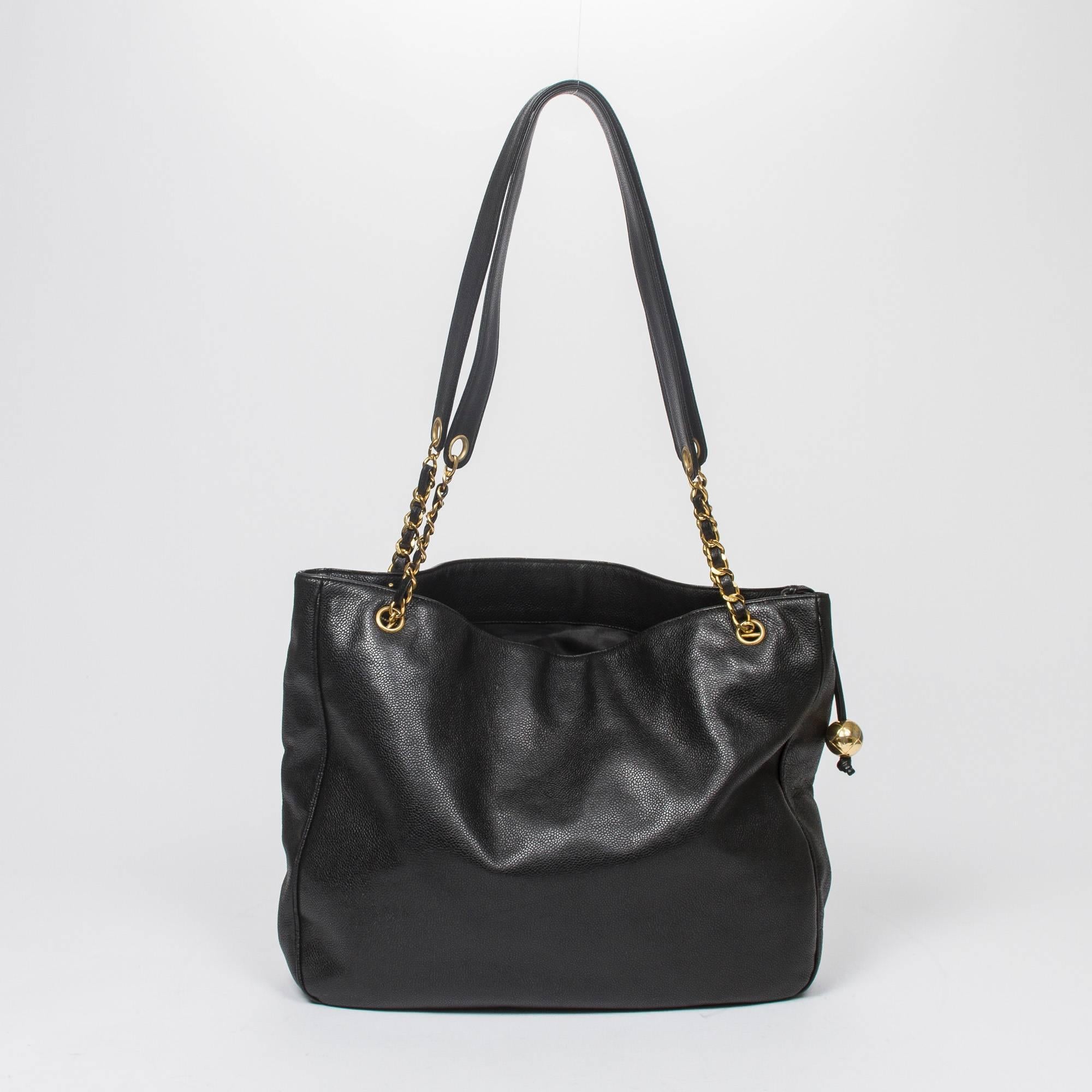 Chanel - Vintage Large Tote Black Caviar Leather 1