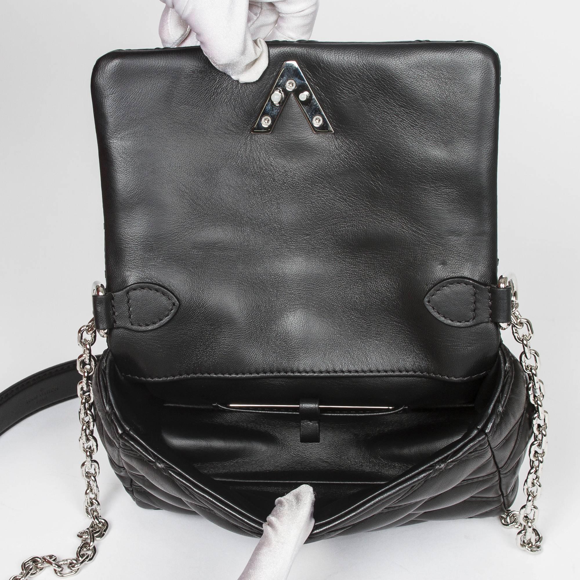 Louis Vuitton - GO-14 Mini Black Malletage Leather In Excellent Condition In Dublin, IE