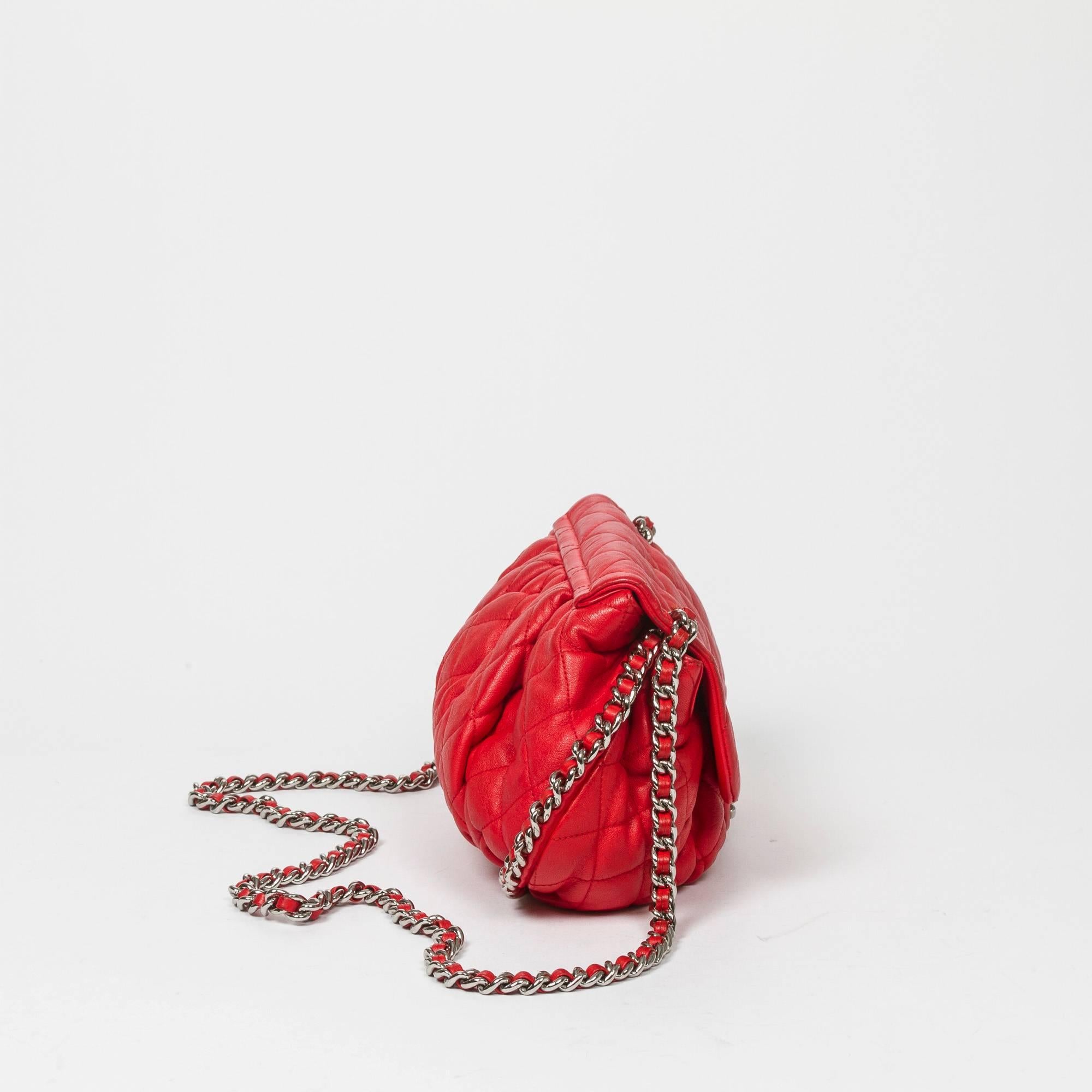 Women's Chanel - Chain Around Messenger Red Quilted Leather