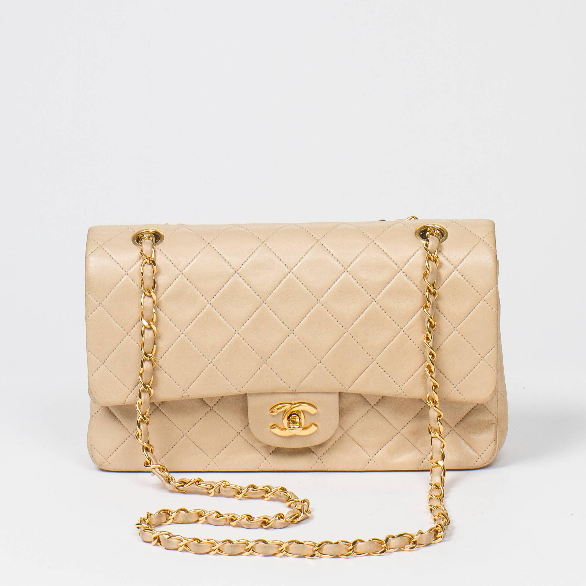 Chanel Classic Double Flap 26 in beige quilted calf leather 1