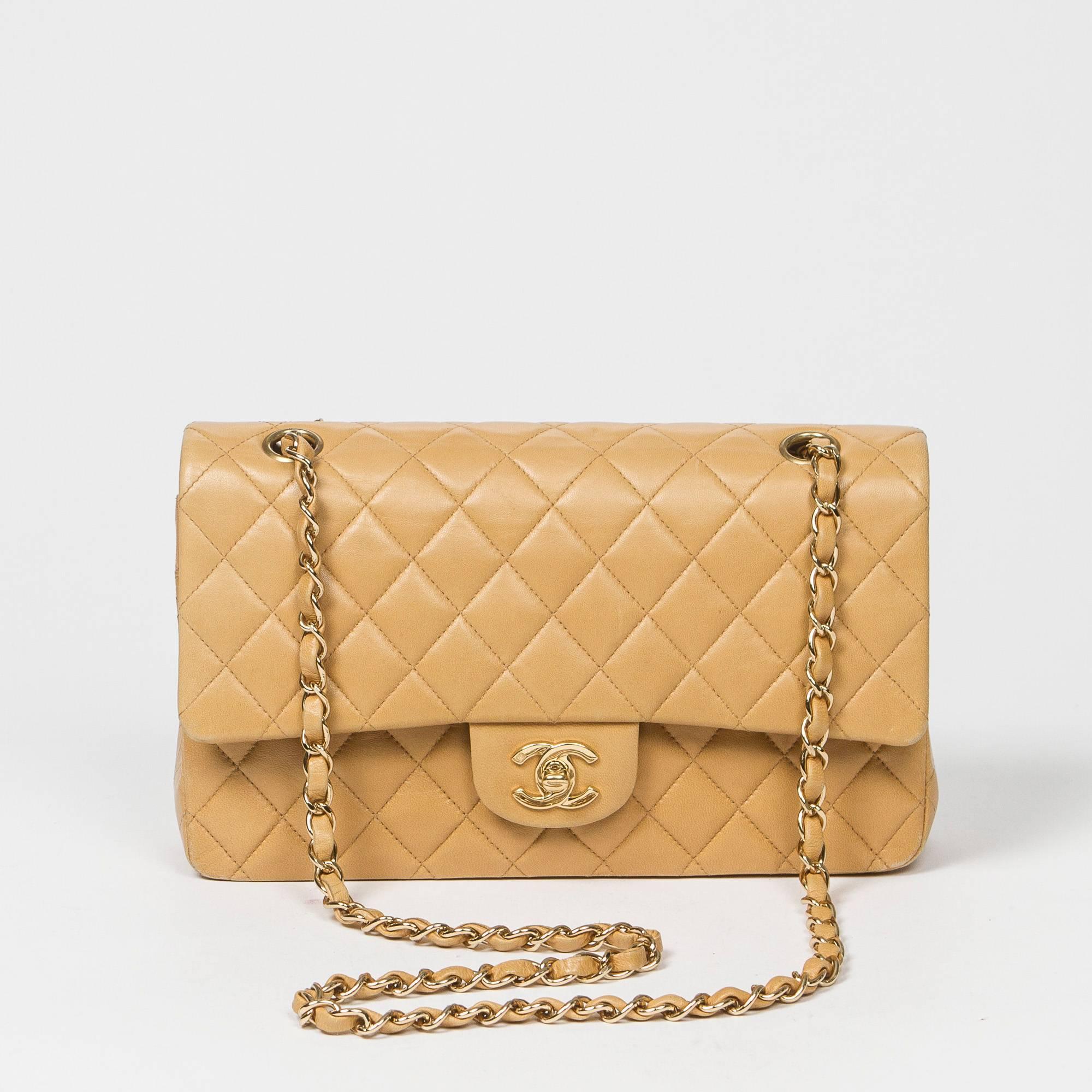 Chanel Classic Double Flap 26 in beige quilted calf leather 1