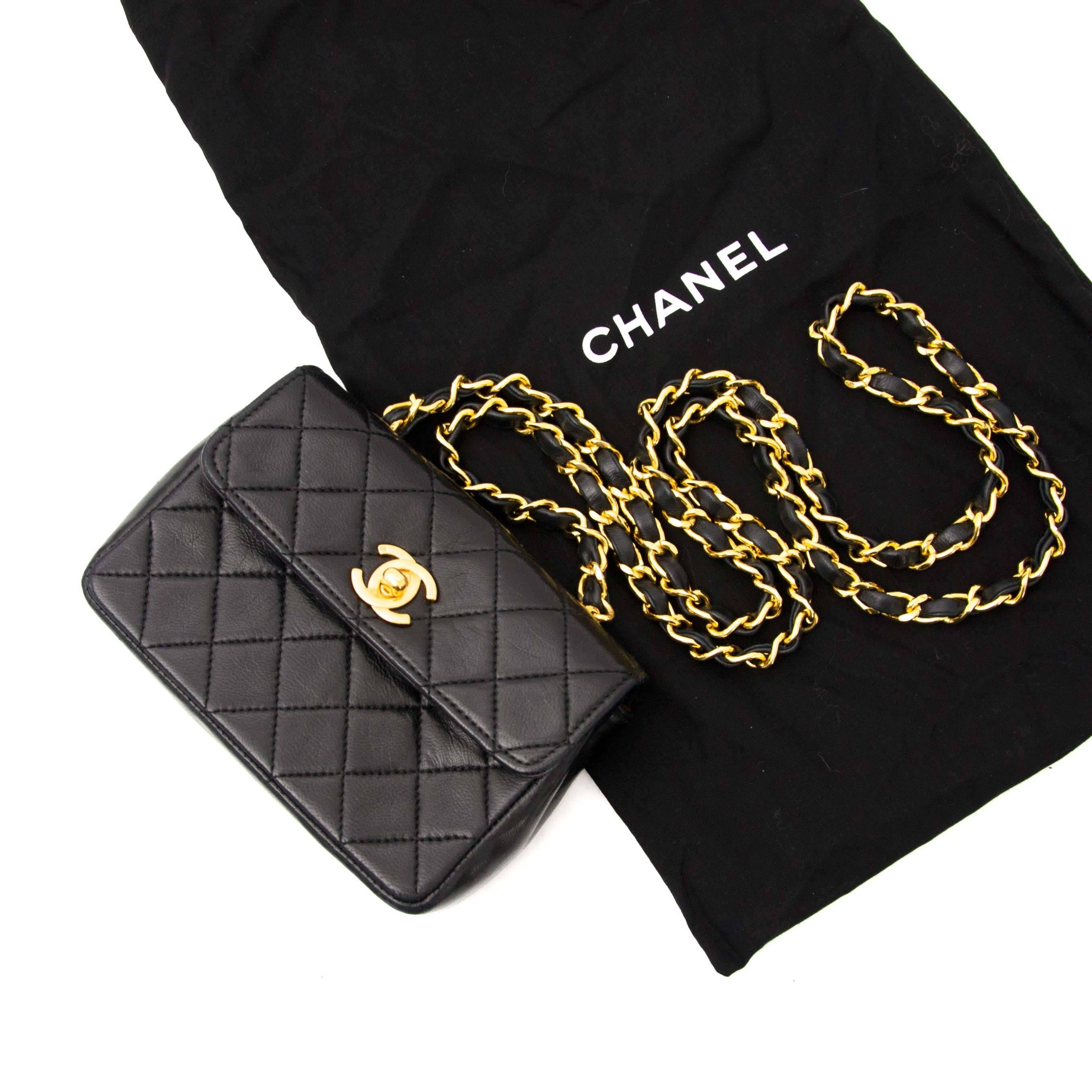 Chanel Vintage Mini Classic Flap Black Leather. Date code: 1419937. Model from 1989-1991. Excellent condition