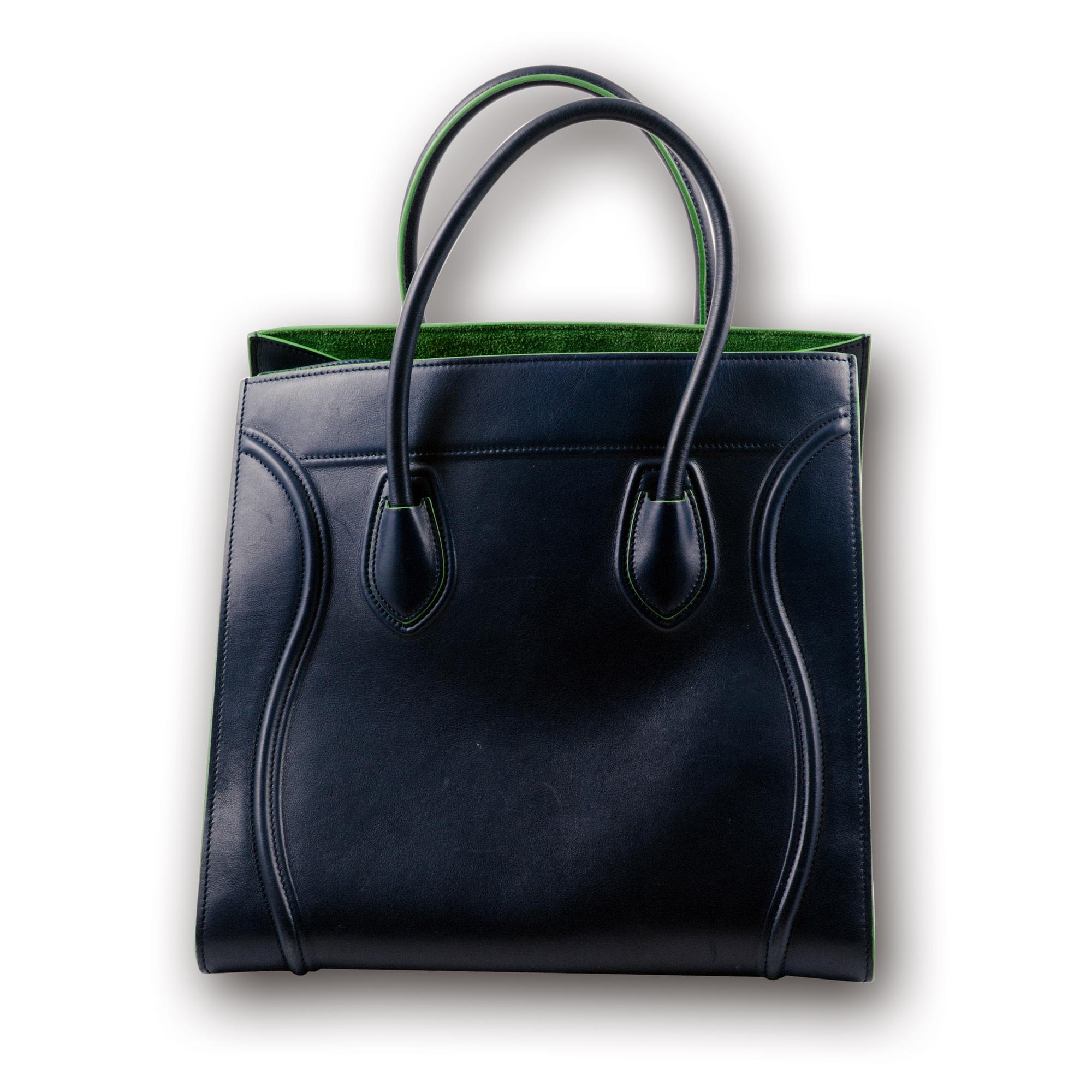 Women's Celine  Phantom Dark Green Calf Leather Handbag  For Sale