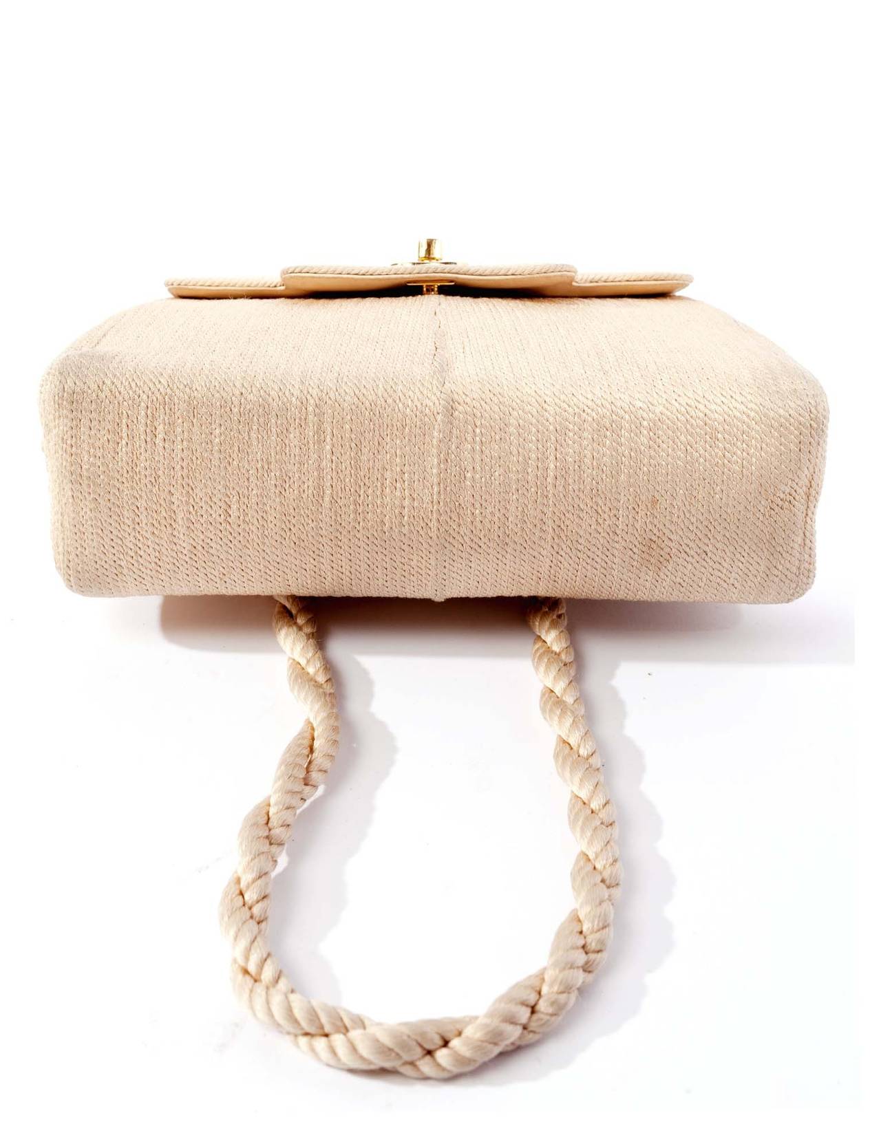Chanel Vintage beige rope purse with gold logo double CC closure 3