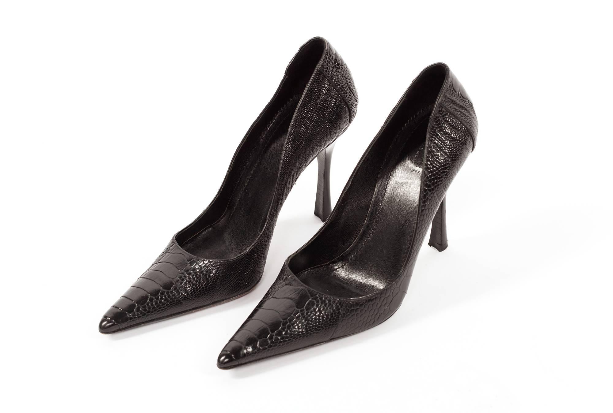 Gucci by Tom Ford Crocodile stilettos, with pointed fronts. Classic pointed stilettoes from the master of sexual vixens, Mr Tom Ford. High heels with extra pointed sexy fronts and this heel