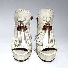 Victor & Rolf white patent leather sling backs w. metal detail, Sz. 7