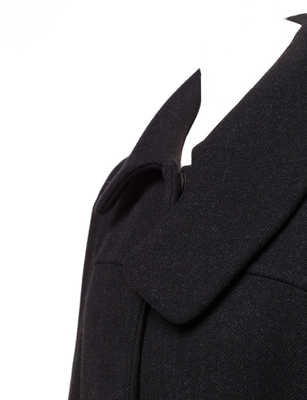 Prada minimal Wool coat with collar detail and large pockets, Sz. M 3