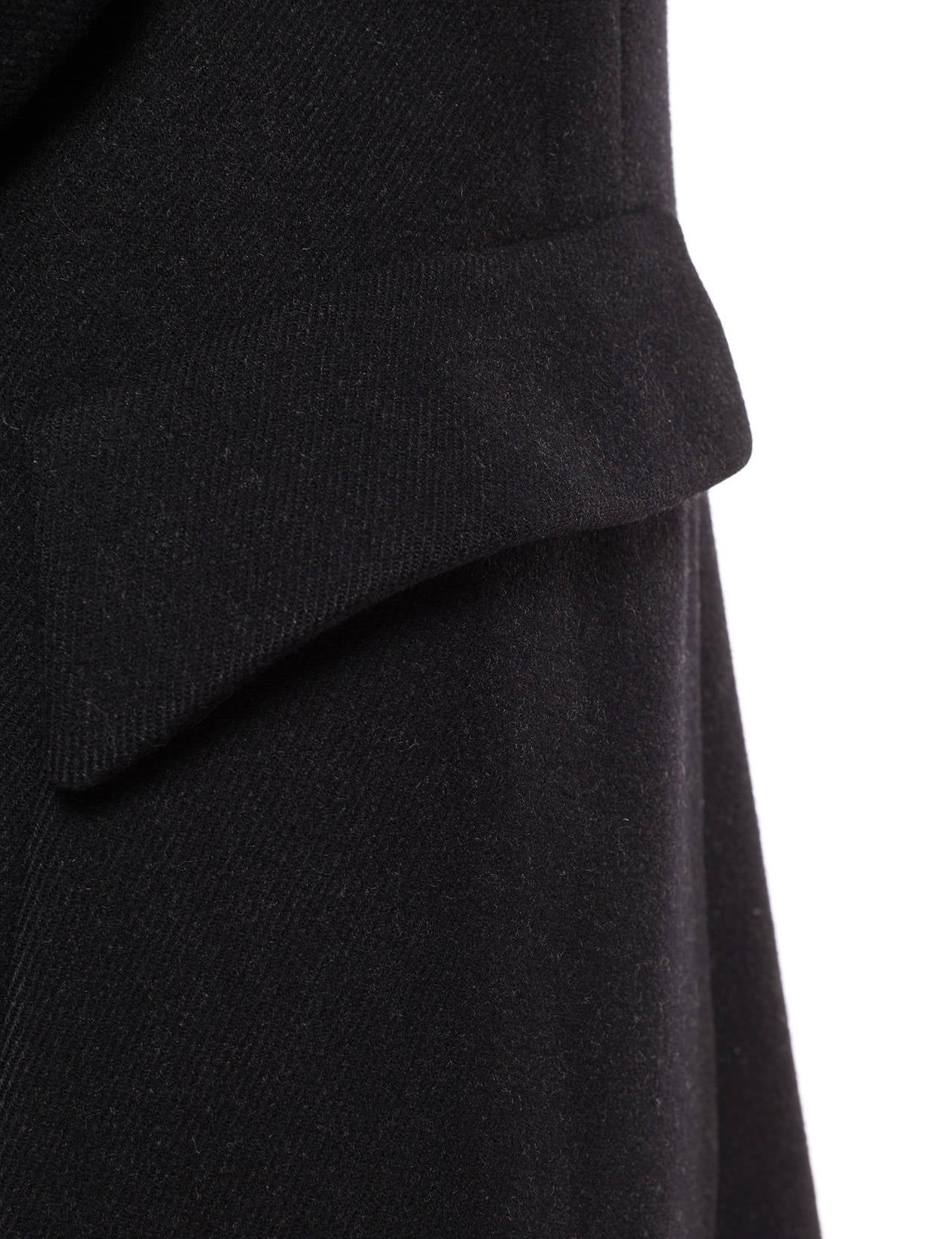 Prada minimal Wool coat with collar detail and large pockets, Sz. M 4