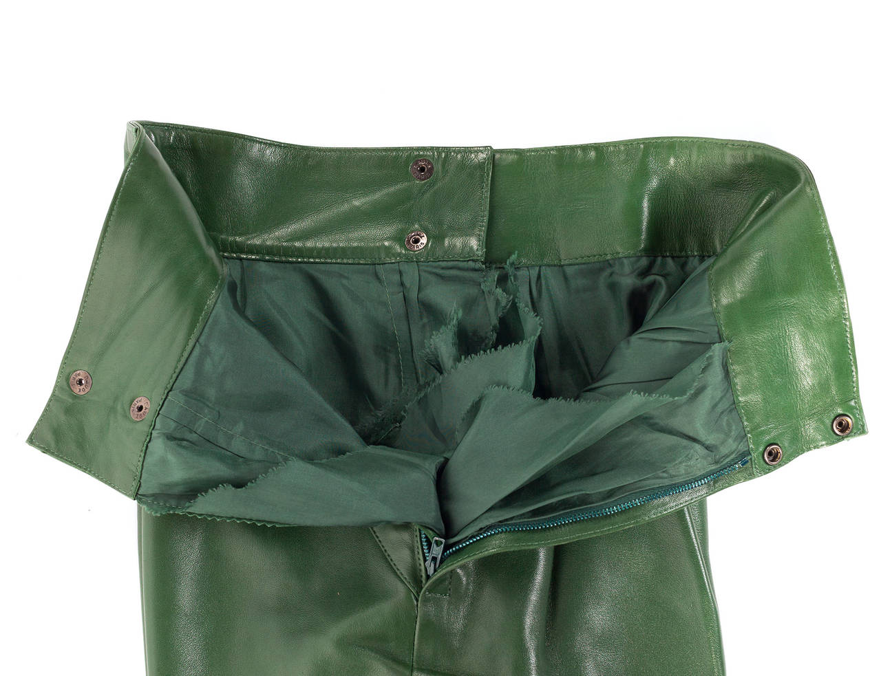 Azzendine Alaia green leather fitted trousers. 3
