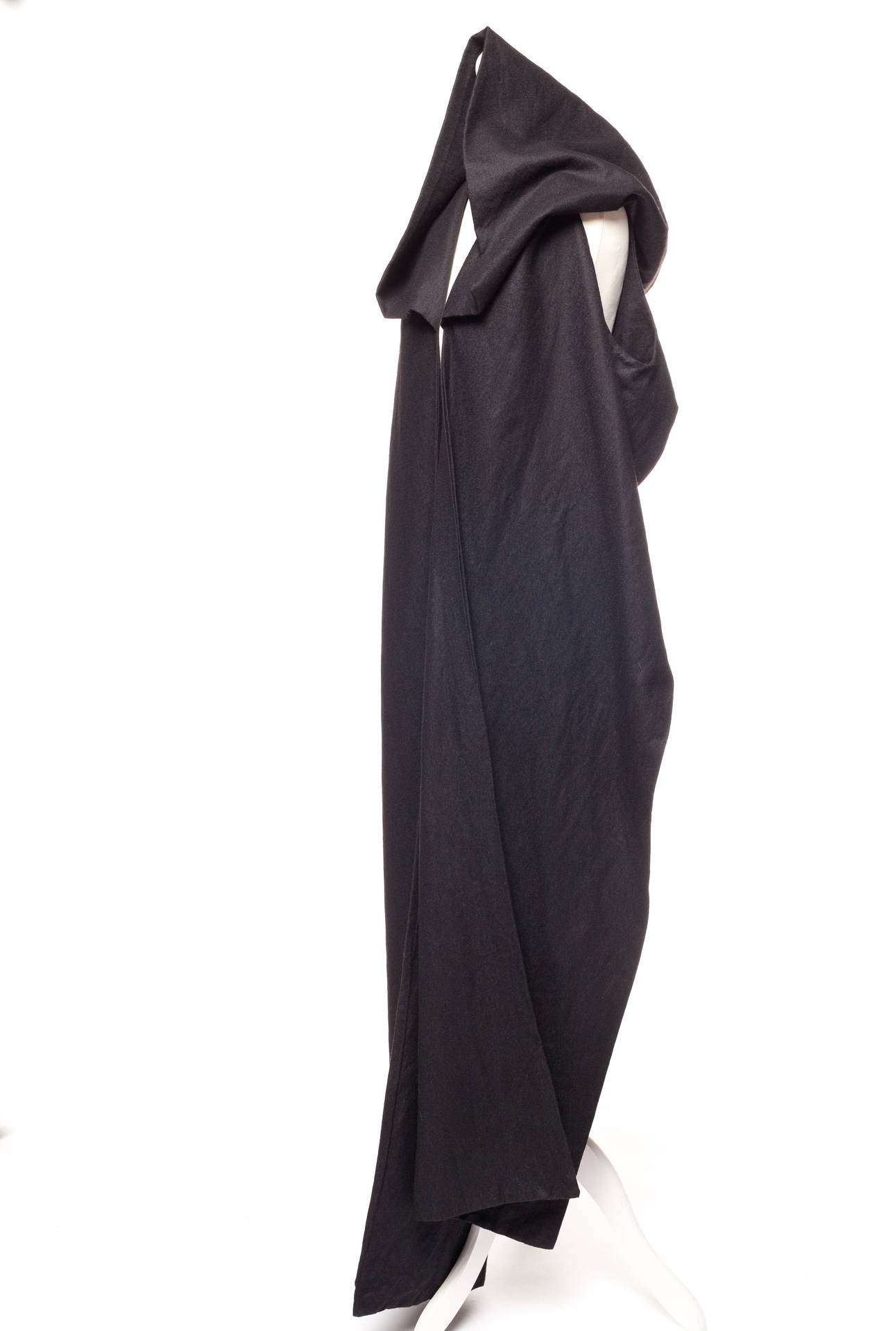 Ann Demeulemeester black cape with oversized hood from early 2000's, Sz.10 1