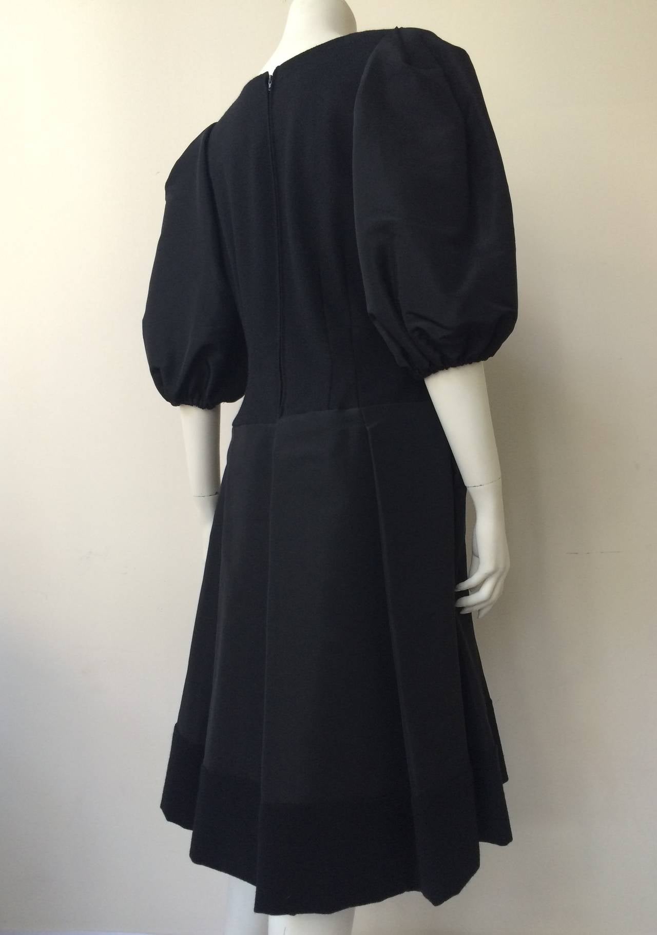 Pauline Trigere 1980s Black Evening Cocktail Dress Size 6/8. For Sale 1