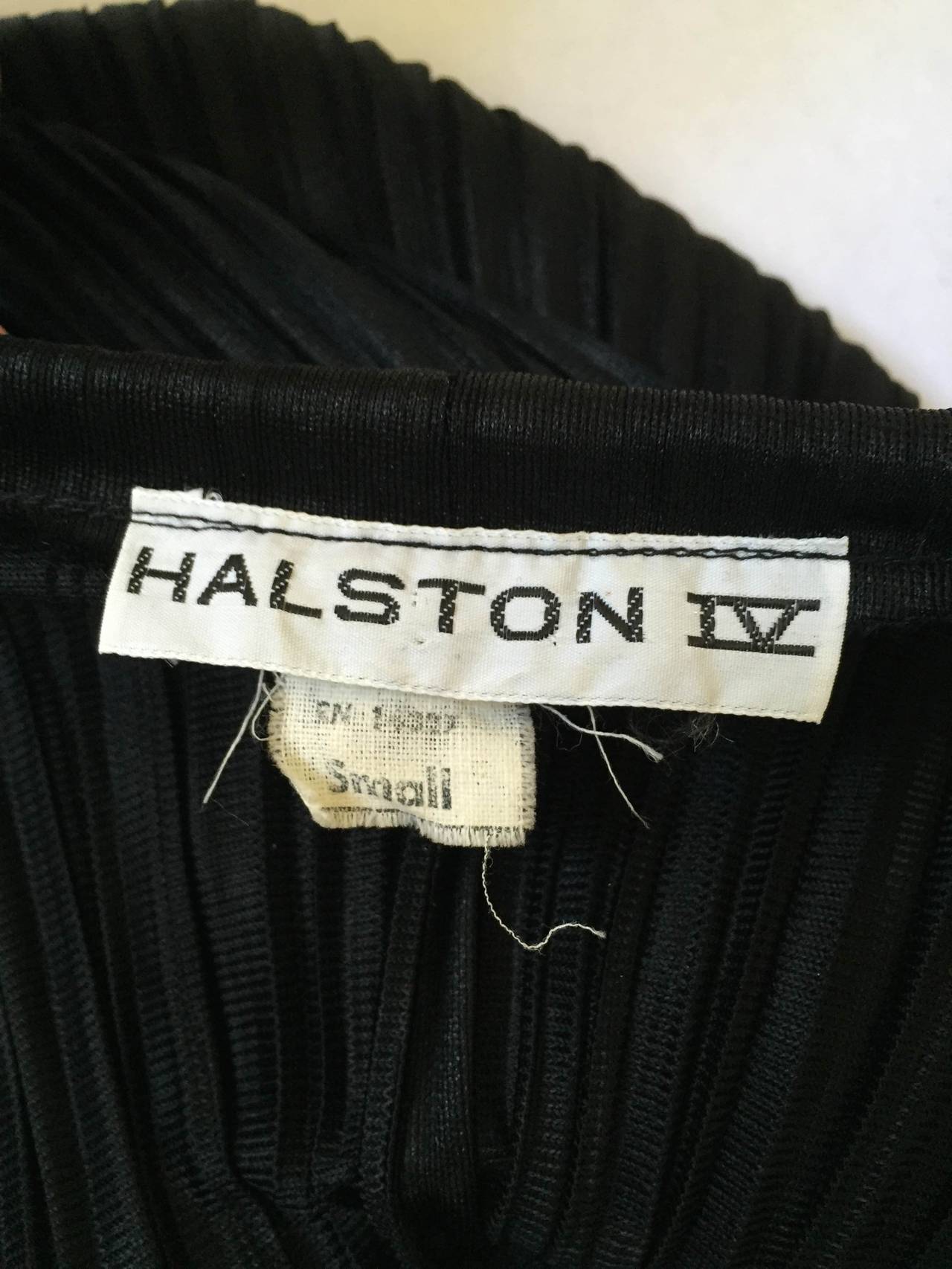 Halston IV 70s Dorian for Sak's black caftan / loungewear fits size 6. 1