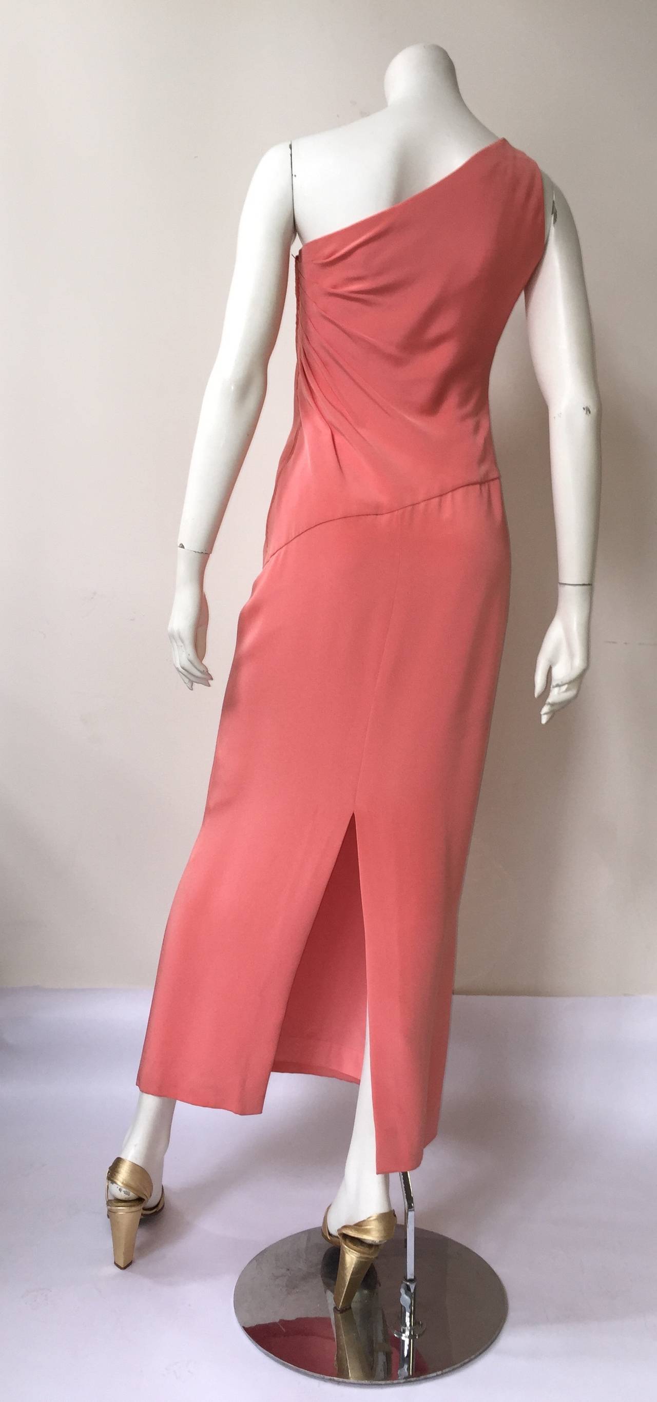 Women's Carolyne Roehm for Sak's Fifth Avenue 1980s Coral Gown Size 6. For Sale