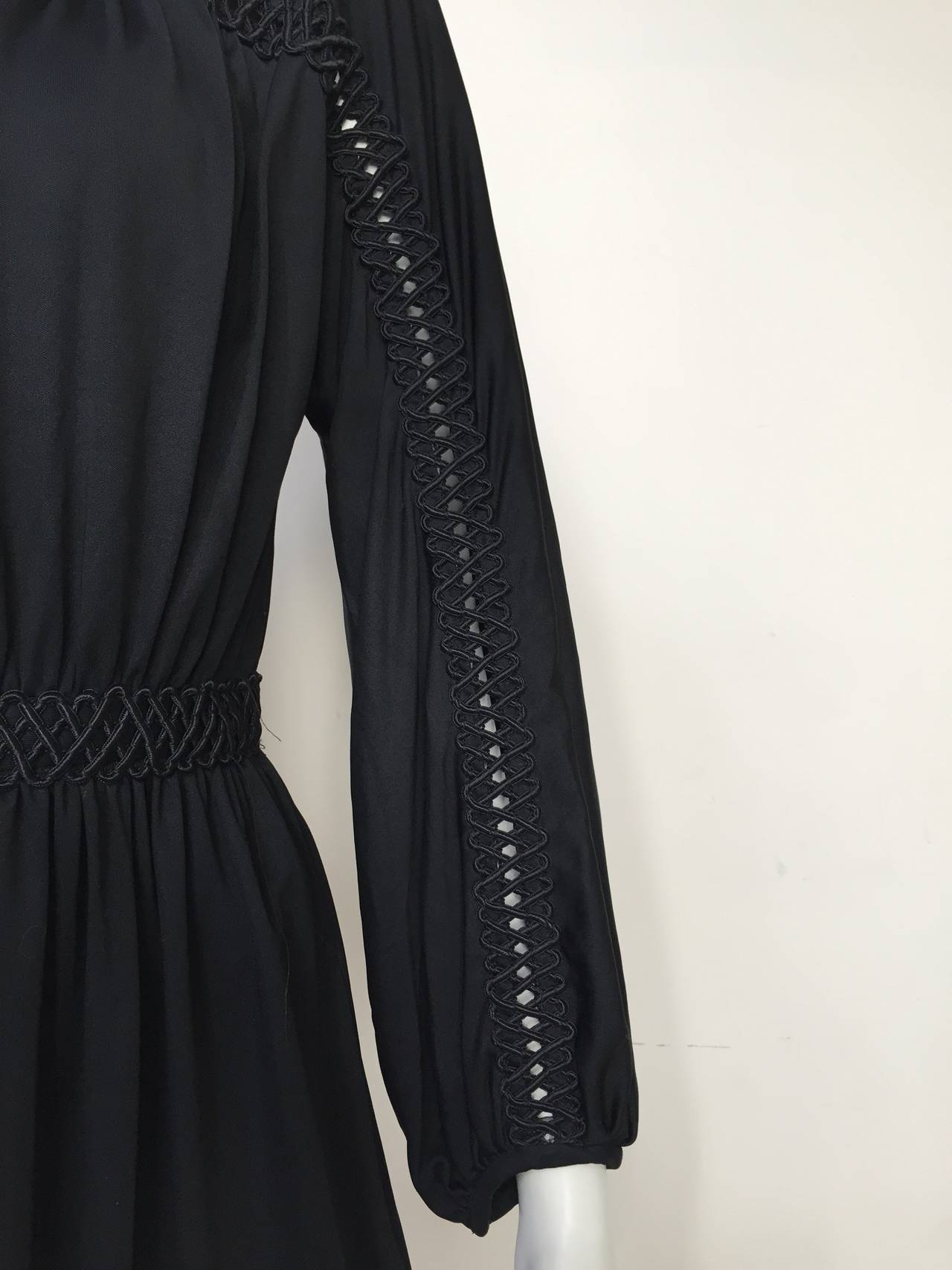 Women's Donald Brooks 70s Black Dress with Pockets Size 6. For Sale