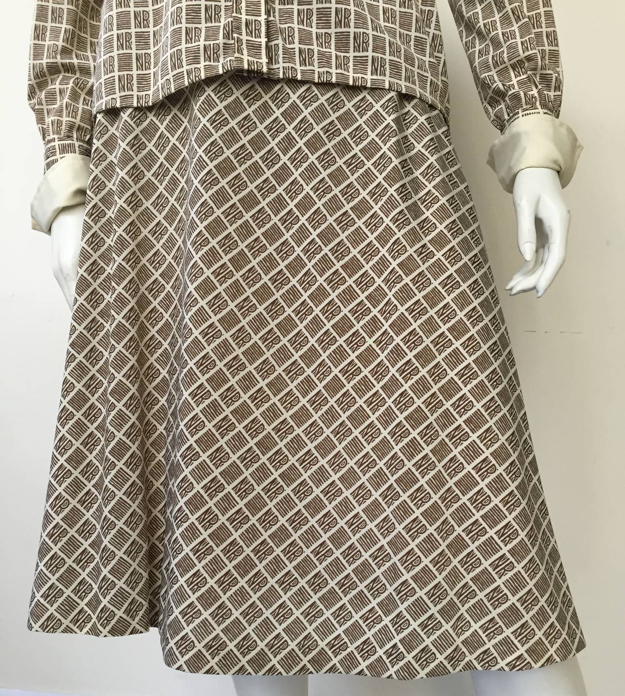 Gray Nina Ricci Logo Blouse and Skirt Set Size 6, 1970s  For Sale