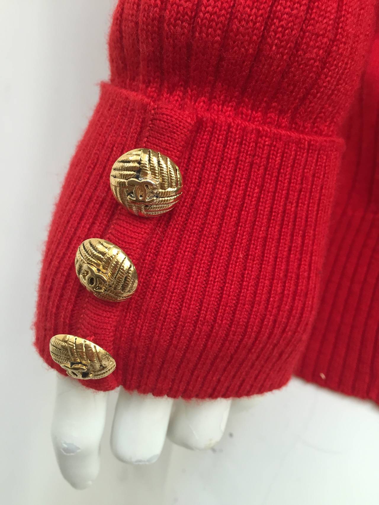 Women's Chanel 80s Red Wool Knit Sweater Size 6.