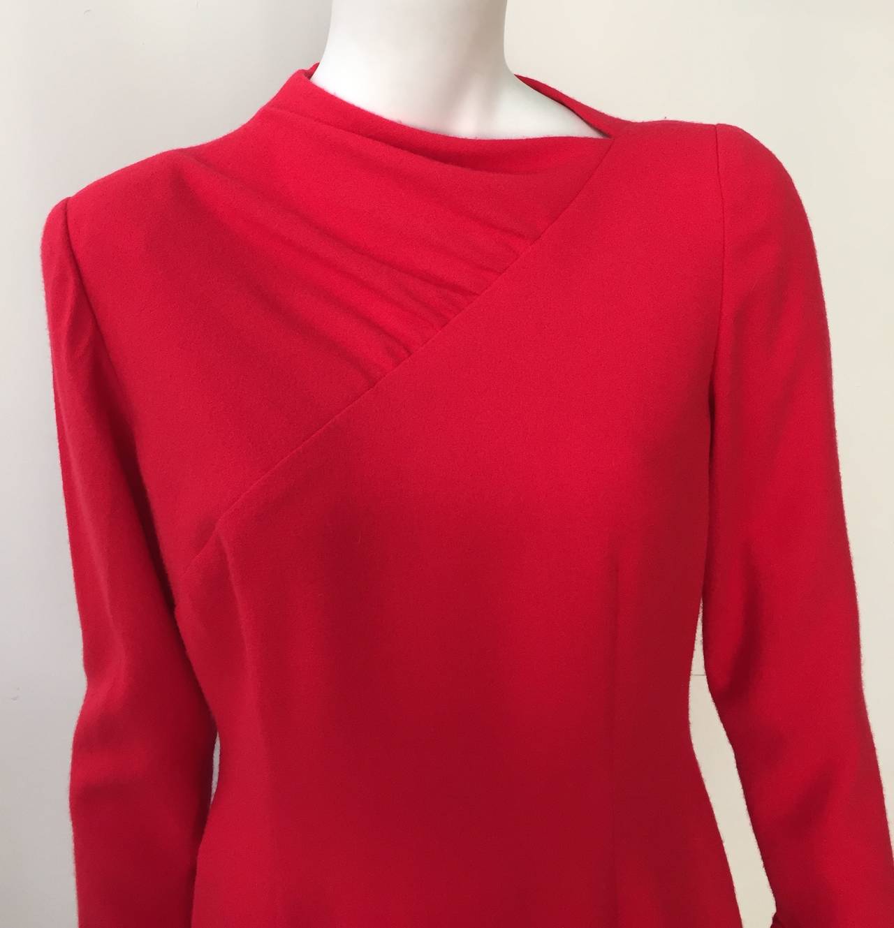 Bill Blass 1970s Red Wool Dress Size 10 / 12. In Good Condition For Sale In Atlanta, GA