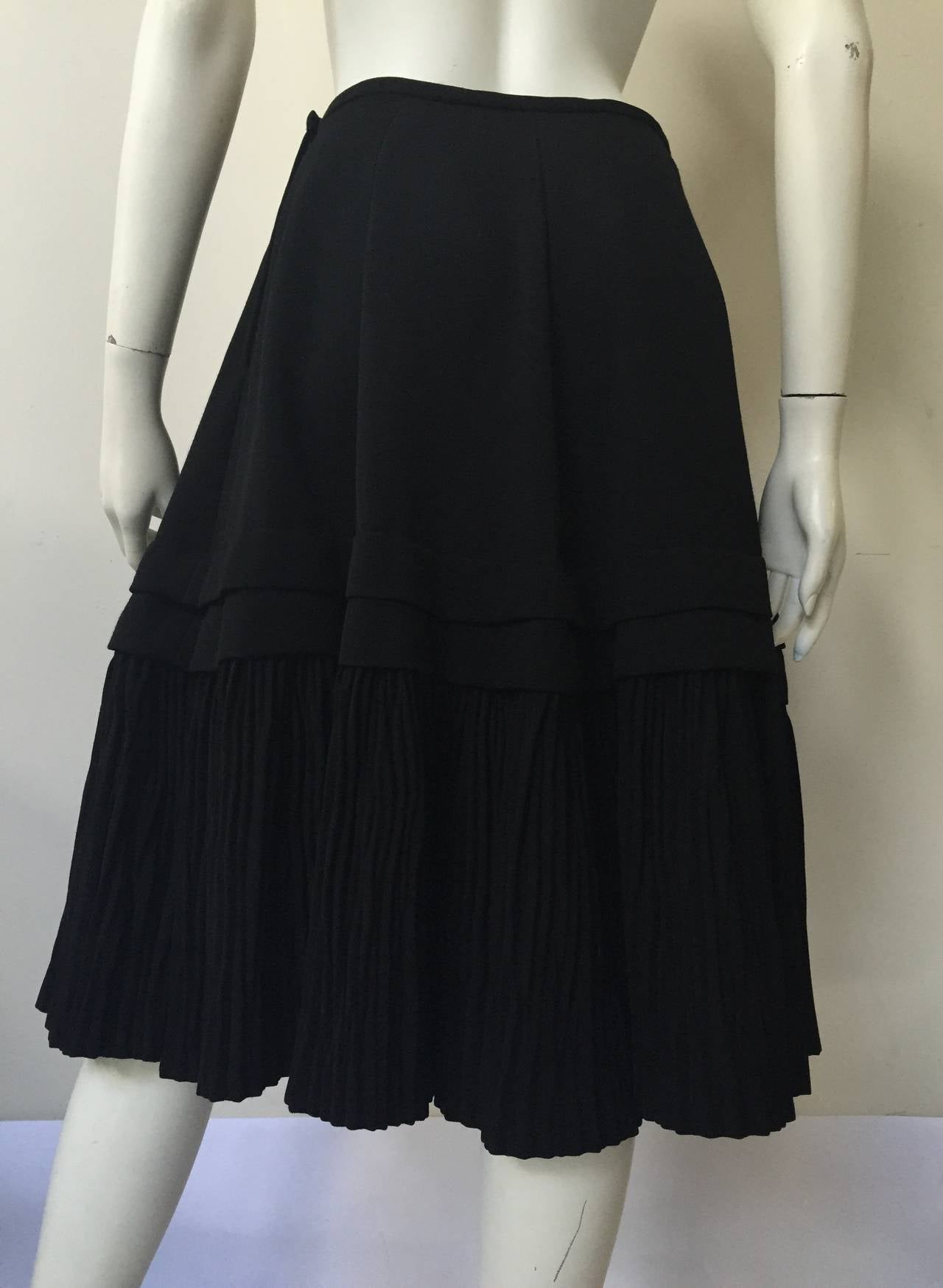 Comme des Garcons by Rei Kawakubo for Bergdorf Goodman skirt size medium. For Sale 1