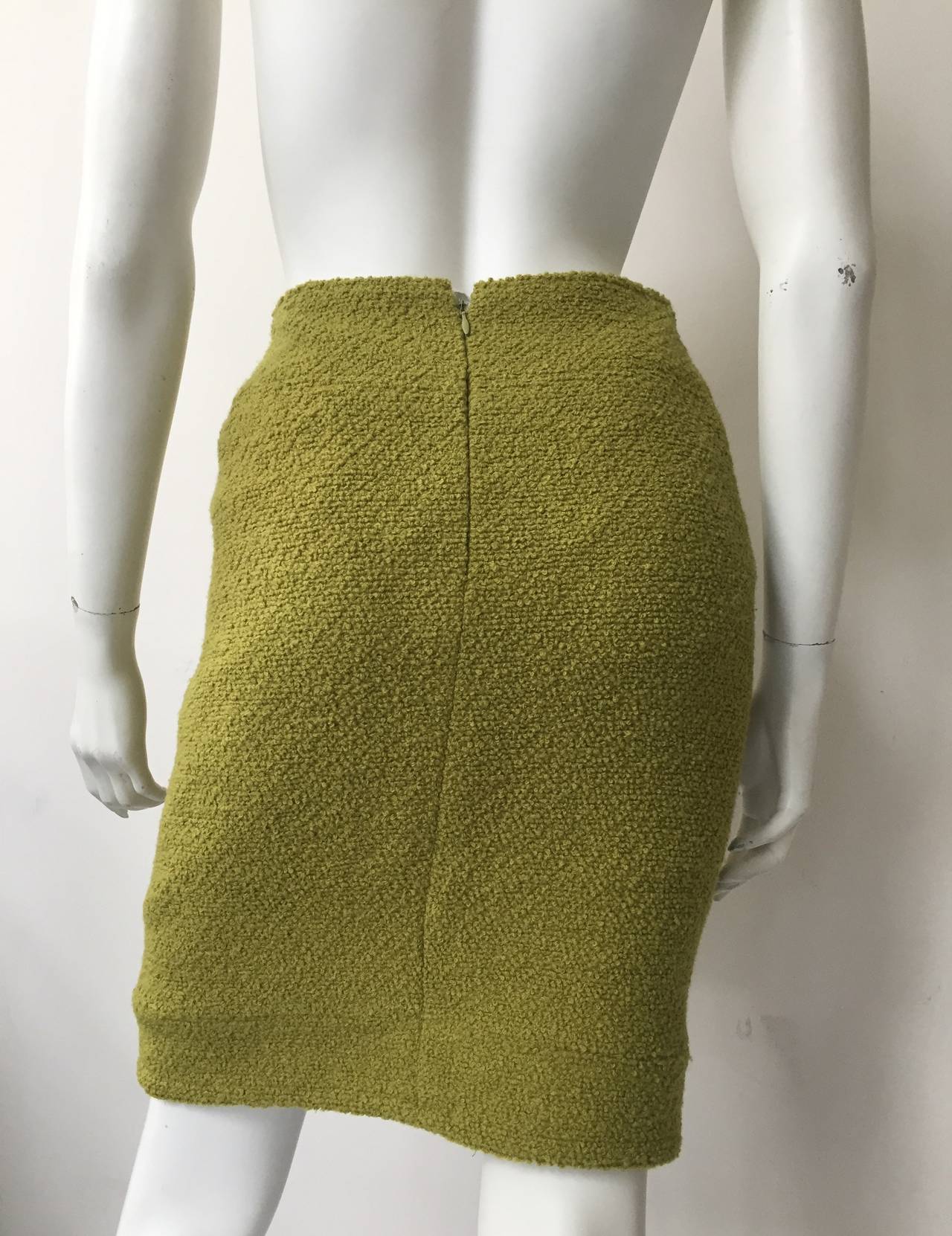 Chanel 80s Boucle Pencil Skirt Size 4 / 38. 1