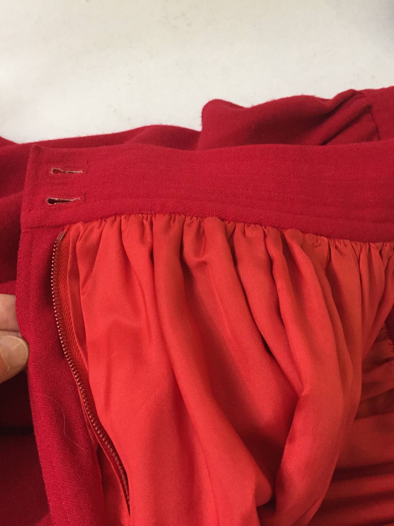 Saint Laurent Rive Gauche 70s red skirt size 4. For Sale 2