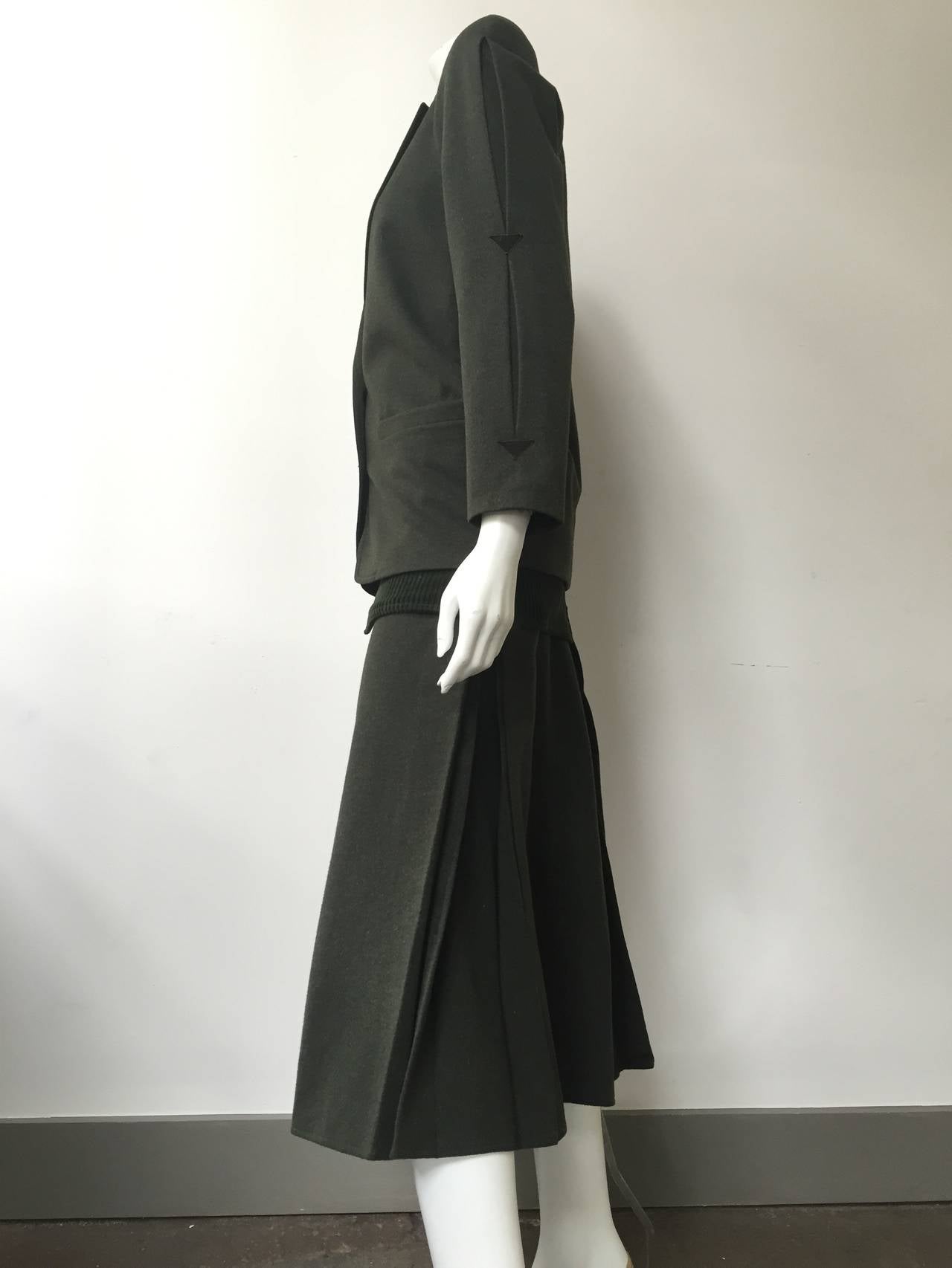 Gianni Versace 80s green wool jacket & gauchos size 4 / 38. 1