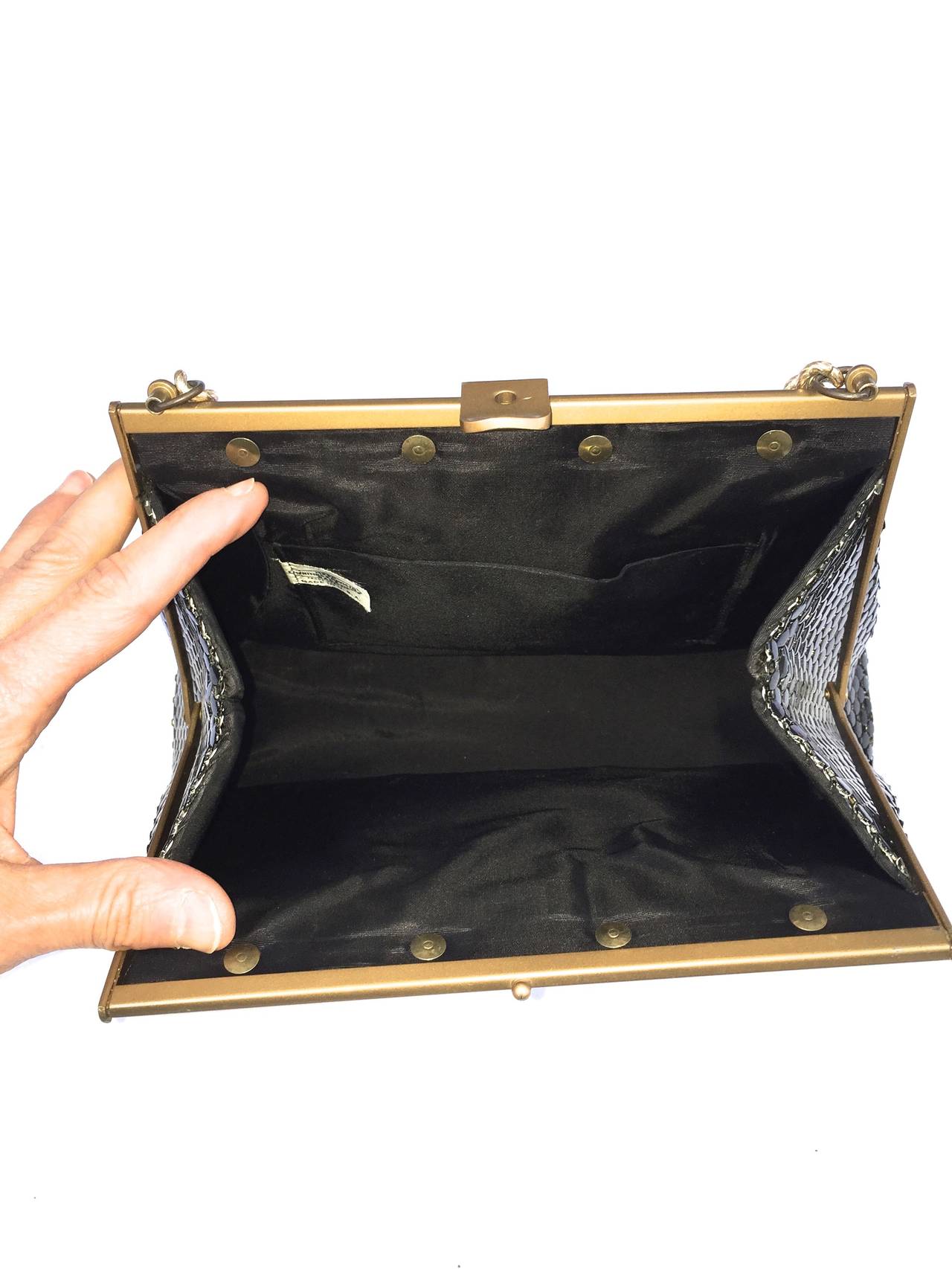 Whiting & Davis 70s black A-line mesh handbag. For Sale 2