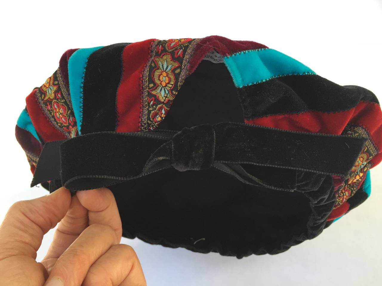 90s beret fashion