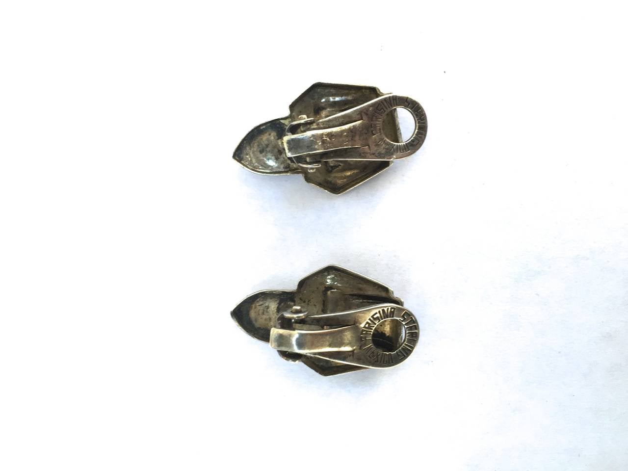 Marcel Boucher Parisina Mexico Sterling Silver Buckle Clip Earring 1940s In Good Condition For Sale In Atlanta, GA