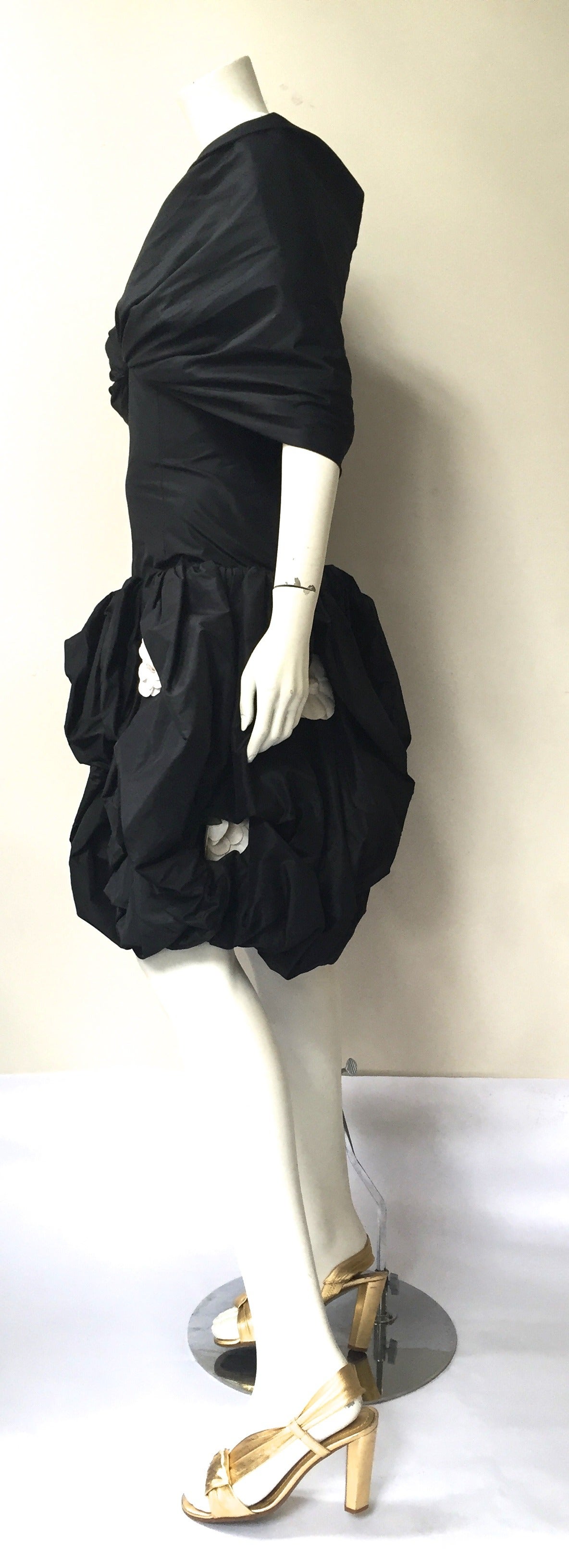 Women's Bill Blass 1980s Strapless Evening Dress Size 6. For Sale