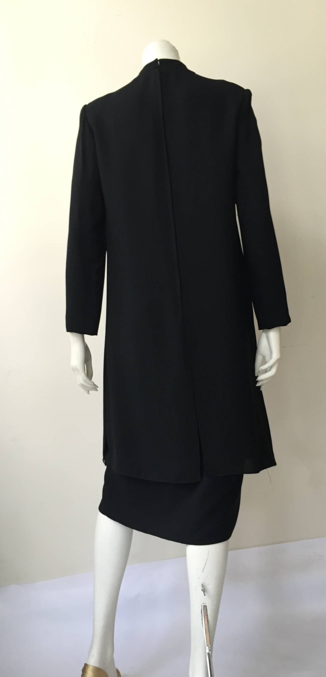 Travilla 1970sBlack Layered Wool Dress Size 12. For Sale 3