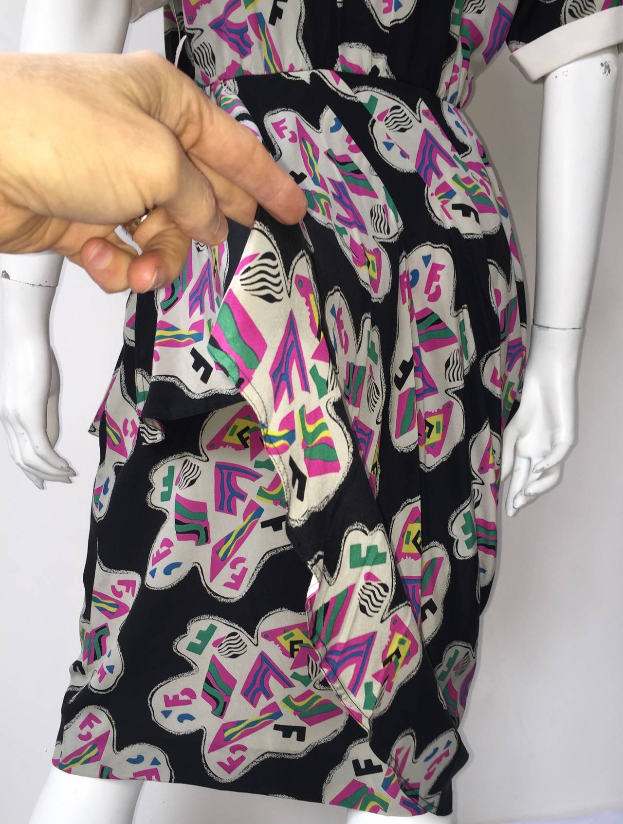 Fendi by Karl Lagerfeld for Neiman Marcus 80s silk dress size 6. For Sale 5