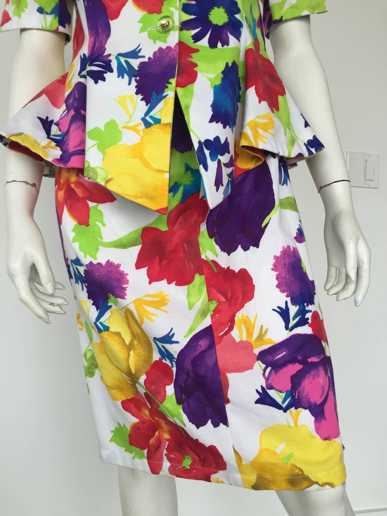 floral skirt suit