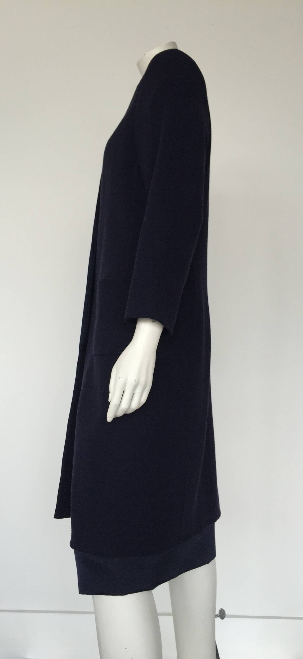 Bill Blass 70s Navy Wool 3 Piece Skirt Suit & Jacket Size Large. In Excellent Condition For Sale In Atlanta, GA