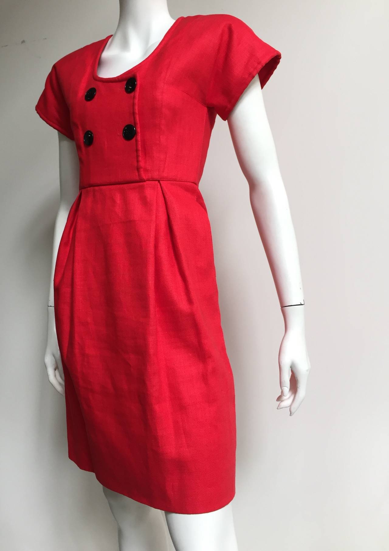 Women's Geoffrey Beene 1970s Red Linen Dress With Pockets Size 4. For Sale