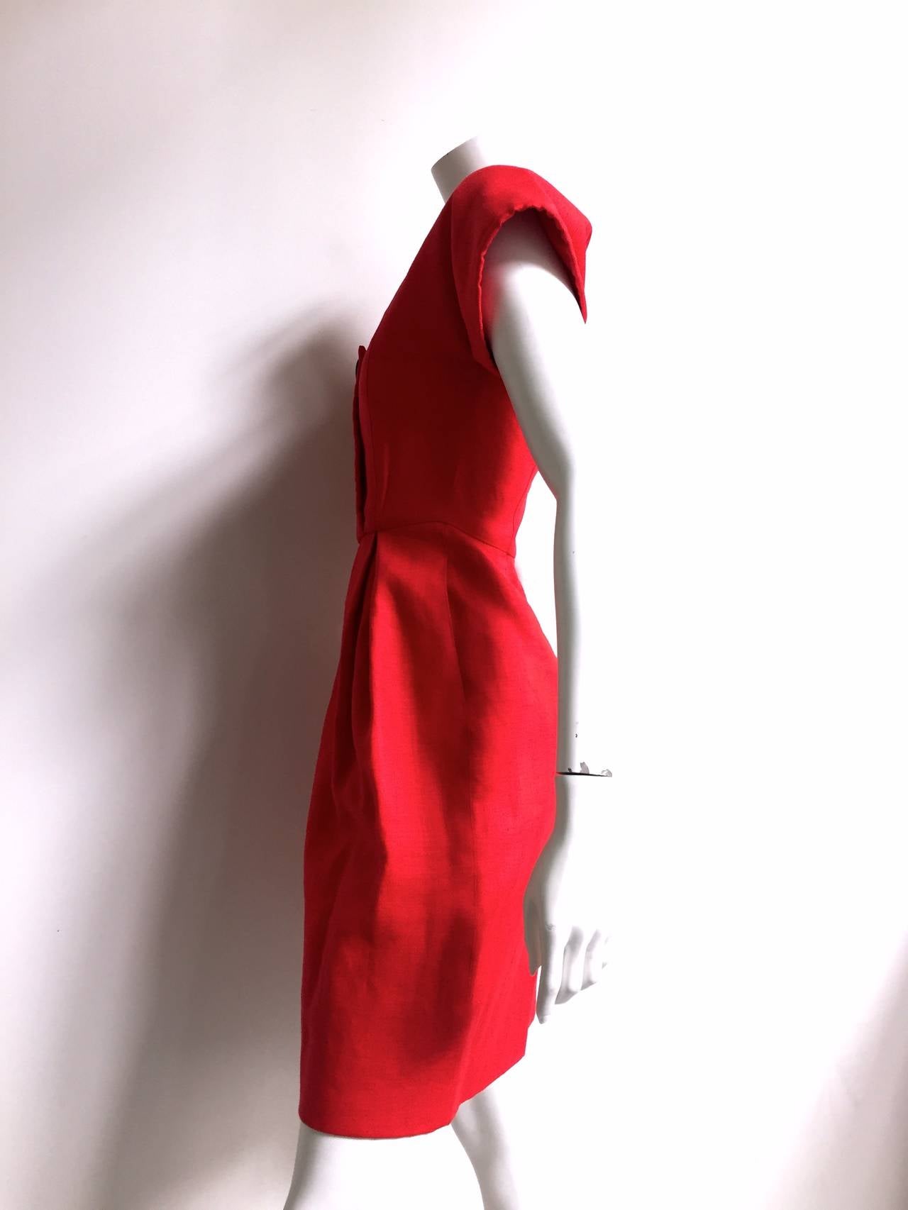 Geoffrey Beene 1970s Red Linen Dress With Pockets Size 4. For Sale 2