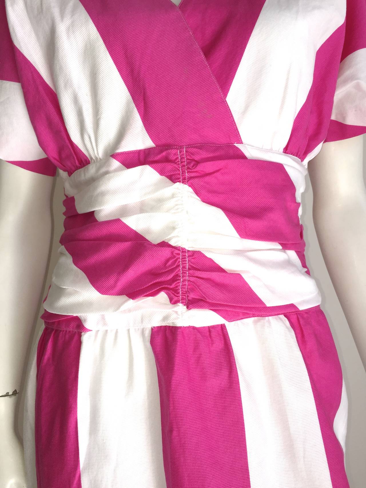 Malcolm Starr 1970s Pink & White Striped Cotton Dress Size 6. In Good Condition For Sale In Atlanta, GA