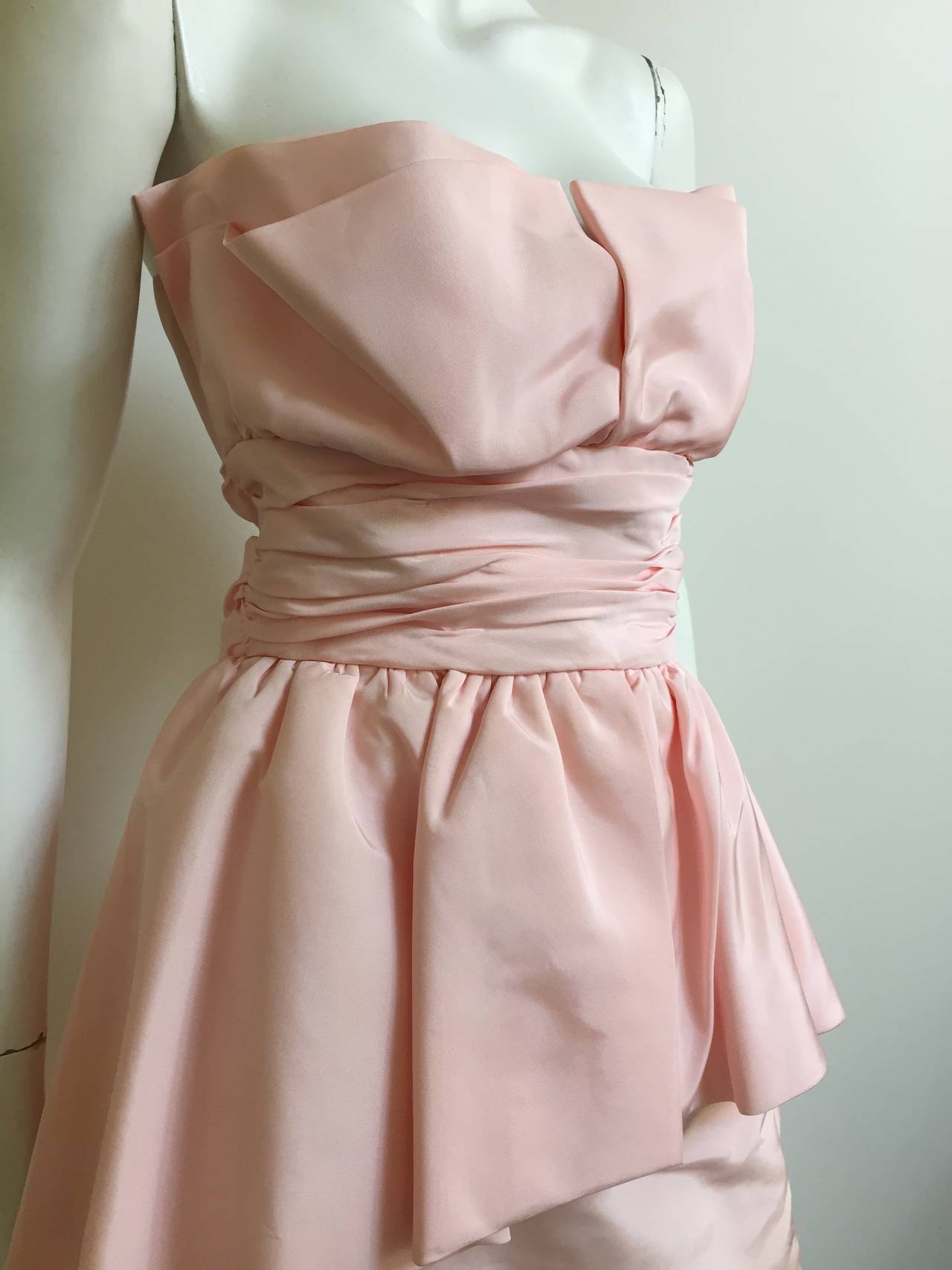Victor Costa 80s Strapless Gown Size 6. In Good Condition In Atlanta, GA