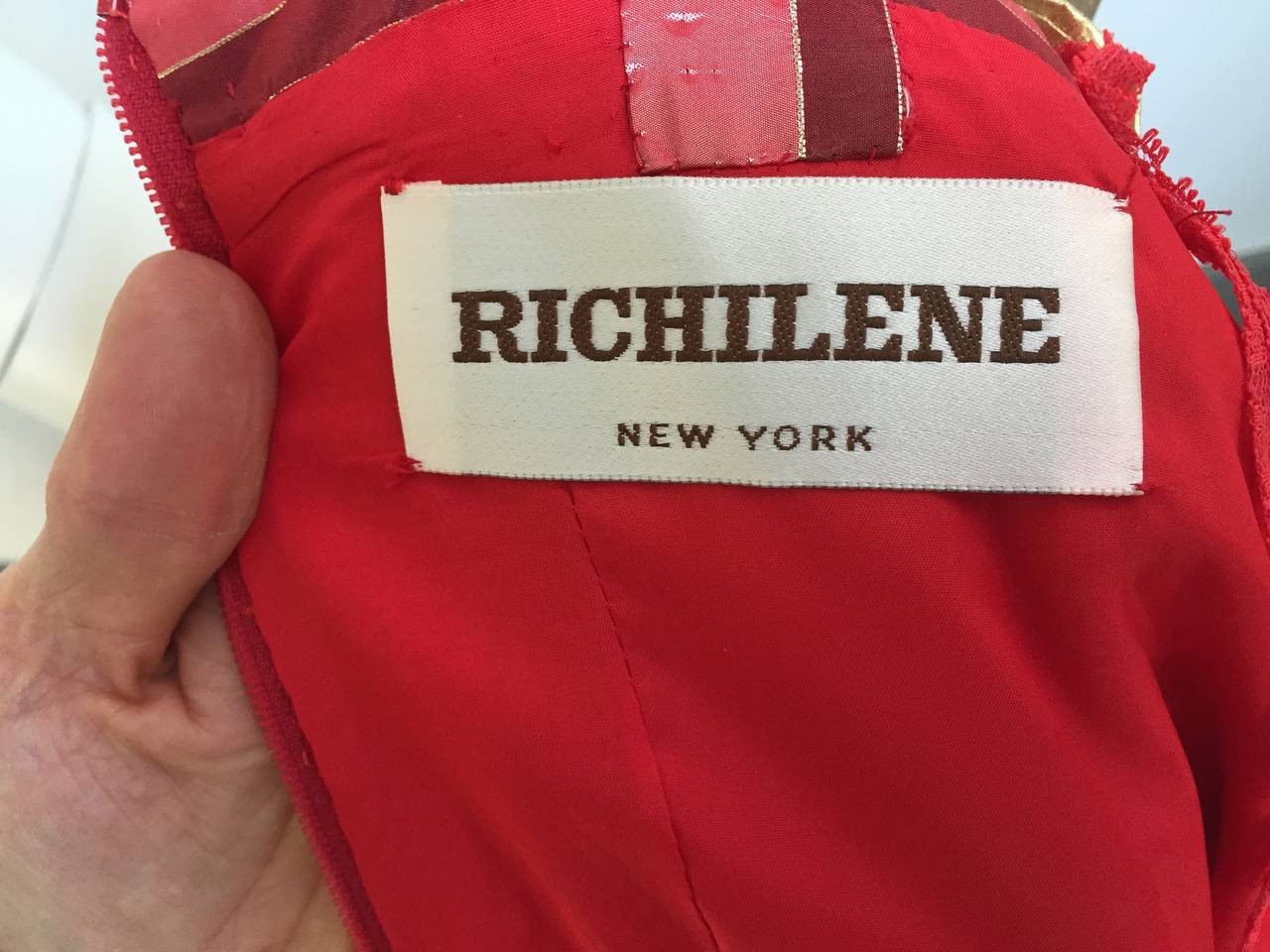 Richilene  1970s Silk Taffeta Gown Size 4. For Sale 3