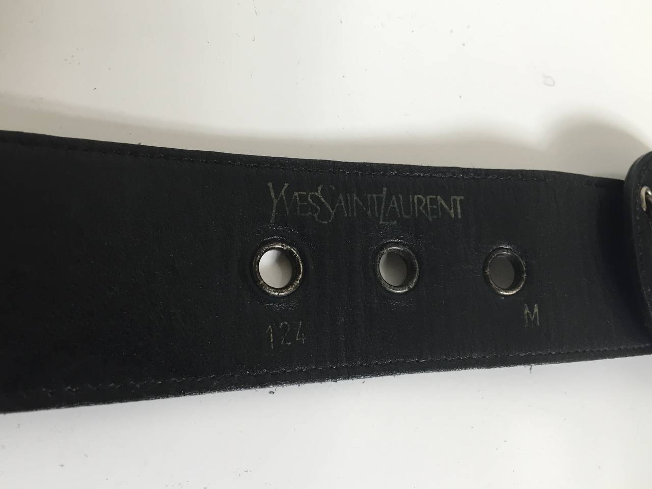 Yves Saint Laurent metallic leather belt, 1980s For Sale 2