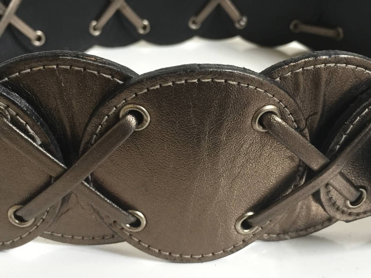 Yves Saint Laurent metallic leather belt, 1980s In Good Condition For Sale In Atlanta, GA